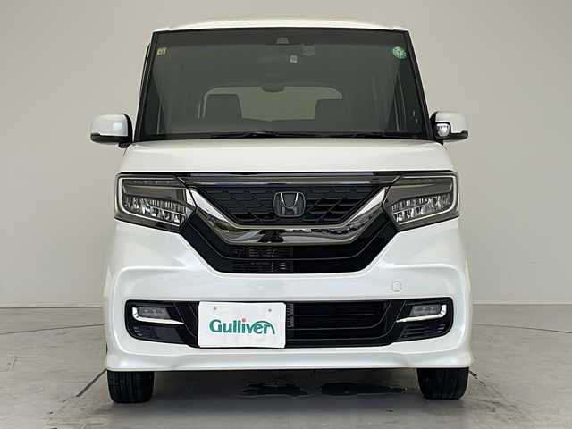 ホンダ Ｎ ＢＯＸ G･Lターボ Hセンシング カッパーブラウンスタイル 愛知県 2018(平30)年 3.2万km プラチナホワイトパール ホンダセンシング/衝突軽減システム/純正８型SDナビ/両側パワースライドドア/レーダークルーズコントロール/フルセグ/CD/DVD/Bluetooth/バックカメラ/コーナーセンサー/純正アルミホイール/LEDヘッドライト/パドルシフト/オートマチックハイビーム/ドライブレコーダー/ETC/ステアリングスイッチ/スマートキー/プッシュスタート