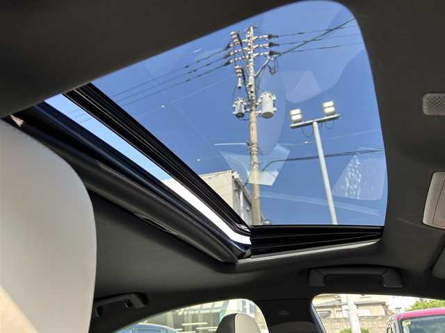 レクサス ＩＳ 350 Fスポーツ 熊本県 2022(令4)年 2.1万km ヒートブルーコントラストレイヤリング サンルーフ/革シート/プッシュスタート/純正ナビ/（CD・DVD・フルセグTV・BTオーディオ・SD）/全方位カメラ/ビルトインETC/純正19インチAW/純正前後オレンジキャリパー/レーダークルーズ/パドルシフト/前席パワーシート・右前席シートメモリー/前席エアーシート・シートヒーター/ステアリングヒーター/LEDヘッドライト/オートライト/前後コーナーセンサー/横滑り防止装置/ウィンカーミラー/純正フロアマット/純正ドアバイザー/新車保証書/取扱説明書/スマートスペアキー×1本/カード型キー×1本