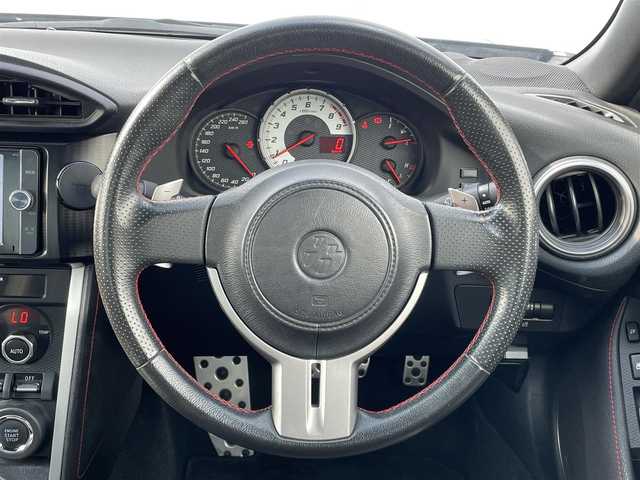 トヨタ ８６ GT リミテッド 福岡県 2013(平25)年 7.5万km クリスタルブラックシリカ ＴＥＩＮ車高調/純正ナビ/バックカメラ/ＴＲＤリアスポイラー/ＨＩＤヘッドライト/フォグランプ/シートヒーター/ＥＴＣ/社外１８アルミ/前後ドラレコ/パドルシフト/スマートキー/プッシュスタート/Wilwoodブレーキキャリパー