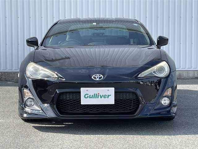 トヨタ ８６ GT リミテッド 福岡県 2013(平25)年 7.5万km クリスタルブラックシリカ ＴＥＩＮ車高調/純正ナビ/バックカメラ/ＴＲＤリアスポイラー/ＨＩＤヘッドライト/フォグランプ/シートヒーター/ＥＴＣ/社外１８アルミ/前後ドラレコ/パドルシフト/スマートキー/プッシュスタート/Wilwoodブレーキキャリパー