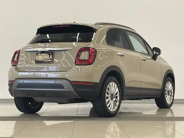 フィアット ５００Ｘ クロス 岡山県 2021(令3)年 2.7万km ベージュ 純正ディスプレイオーディオ/リアカメラ/Bluetooth/アップルカープレイ/アンドロイドオート/レザーシート/シートヒーター/前面衝突警告/車線逸脱警告/ブラインドスポット警告/オートワイパー/自動パーキングブレーキ/オートハイビーム/ウェルカムライト/アダプティブヘッドライト