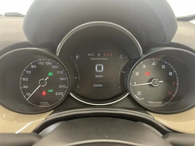 フィアット ５００Ｘ クロス 岡山県 2021(令3)年 2.7万km ベージュ 純正ディスプレイオーディオ/リアカメラ/Bluetooth/アップルカープレイ/アンドロイドオート/レザーシート/シートヒーター/前面衝突警告/車線逸脱警告/ブラインドスポット警告/オートワイパー/自動パーキングブレーキ/オートハイビーム/ウェルカムライト/アダプティブヘッドライト