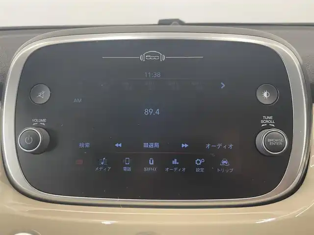 フィアット ５００Ｘ クロス 岡山県 2021(令3)年 2.7万km ベージュ 純正ディスプレイオーディオ/リアカメラ/Bluetooth/アップルカープレイ/アンドロイドオート/レザーシート/シートヒーター/前面衝突警告/車線逸脱警告/ブラインドスポット警告/オートワイパー/自動パーキングブレーキ/オートハイビーム/ウェルカムライト/アダプティブヘッドライト