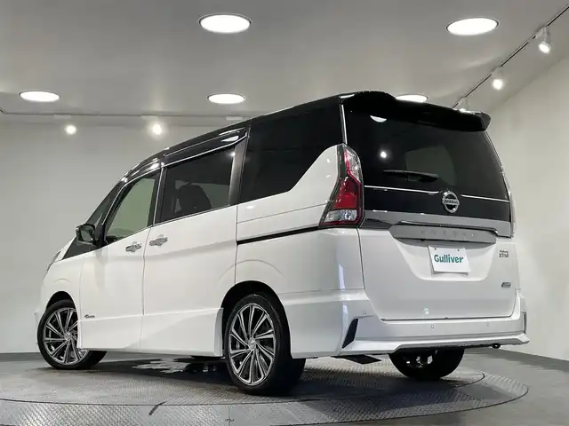 日産 セレナ ハイウェイスター プロパイロットED 愛知県 2017(平29)年 8.9万km ブリリアントホワイトパール 2トーン 純正9インチナビ/純正フリップダウン/プロパイロット/衝突軽減ブレーキ/両側電動スライドドア/ビルトインETC/バックカメラ/フルセグTV/Bluetooth/コーナーセンサー/レーンキープアシスト/両側電動スライドドア/プッシュスタート/スマートキー/CD/DVD再生/アイドリングストップ/ミュージックサーバー/純正フロアマット/オートライト/電動格納ミラー/電動パーキングブレーキ/オートブレーキホールド
