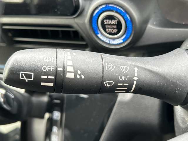 日産 デイズ ハイウェイスターG ターボ 千葉県 2020(令2)年 5.1万km パール ９型ナビ　ＭＭ３２０Ｄ－Ｌ　全方位カメラ　Ｂｔ　ＣＤ　ＤＶＤ　ＥＴＣ　前後ドラレコ　後方コーナーセンサー　アイドリングストップ機能　ドアバイザー　純正１５インチＡＷ　ＬＥＤライト　オートライト