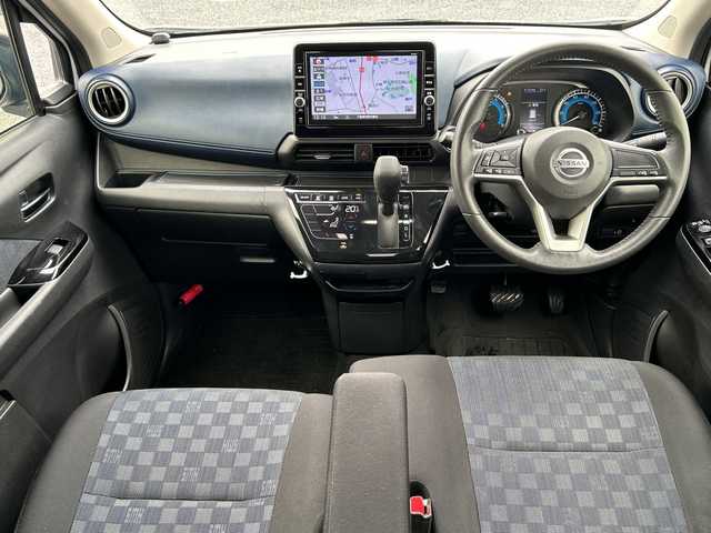 日産 デイズ ハイウェイスターG ターボ 千葉県 2020(令2)年 5.1万km パール ９型ナビ　ＭＭ３２０Ｄ－Ｌ　全方位カメラ　Ｂｔ　ＣＤ　ＤＶＤ　ＥＴＣ　前後ドラレコ　後方コーナーセンサー　アイドリングストップ機能　ドアバイザー　純正１５インチＡＷ　ＬＥＤライト　オートライト