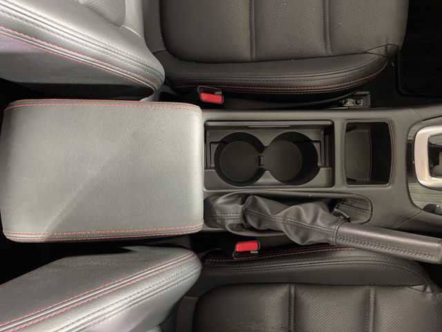 マツダ アテンザ ワゴン XD Lパッケージ 福岡県 2013(平25)年 6万km アルミニウムメタリック 禁煙車/レザーシート/社外SDナビ/(BT/DVD/CD/SD/AUX)/純正19インチAW/フルセグテレビ/バックカメラ/メモリ付きパワーシート/前席シートヒーター/パドルシフト/レーダークルーズコントロール/レーンキープアシスト/ブラインドスポットモニター/オートライト/純正HIDヘッドライト/ビルトインETC/プッシュスタート/チップアップシート/純正フロアマット/フォグランプ