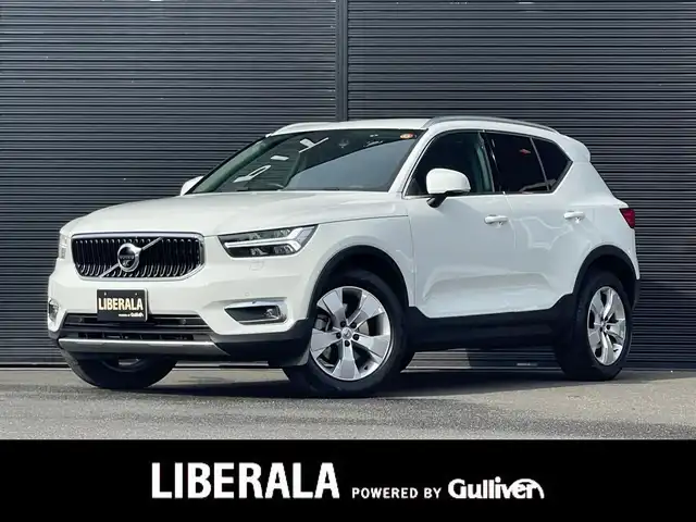 ボルボ ＸＣ４０ T4 モメンタム 山梨県 2020(令2)年 1.9万km 白 ＡＣＣ/パイロット・アシスト/ＬＫＡ/ＢＳ/ＢＬＩＳ/純正ＨＤＤナビ/フルセグＴＶ/ＢＴ/ＡｐｐｌｅＣａｒＰｌａｙ/ＡｎｄｏｒｏｉｄＡｕｔｏ/前席パワーシート/全方位カメラ/前後ドラレコ/ＥＴＣ２．０
