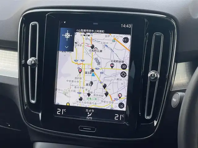 ボルボ ＸＣ４０ T4 モメンタム 山梨県 2020(令2)年 1.9万km 白 ＡＣＣ/パイロット・アシスト/ＬＫＡ/ＢＳ/ＢＬＩＳ/純正ＨＤＤナビ/フルセグＴＶ/ＢＴ/ＡｐｐｌｅＣａｒＰｌａｙ/ＡｎｄｏｒｏｉｄＡｕｔｏ/前席パワーシート/全方位カメラ/前後ドラレコ/ＥＴＣ２．０