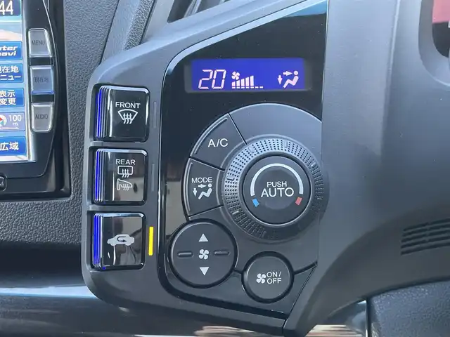 ホンダ ＣＲ－Ｚ α マスターレーベル 宮崎県 2013(平25)年 5.2万km ミラノレッド 純正ナビ【VXM-122VFi】/・フルセグTV・DVD・CD・Bluetooth/バックカメラ/ETC/クルーズコントロール/パドルシフト/HIDヘッドライト/オートライト/純正フロアマット/純正ドアバイザー/スマートキー