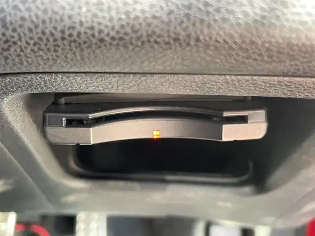 ホンダ ＣＲ－Ｚ α マスターレーベル 宮崎県 2013(平25)年 5.2万km ミラノレッド 純正ナビ【VXM-122VFi】/・フルセグTV・DVD・CD・Bluetooth/バックカメラ/ETC/クルーズコントロール/パドルシフト/HIDヘッドライト/オートライト/純正フロアマット/純正ドアバイザー/スマートキー