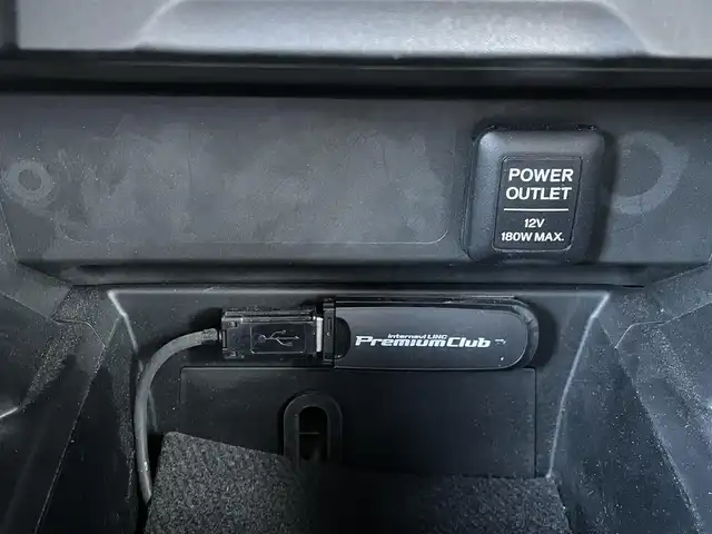 ホンダ ＣＲ－Ｚ α マスターレーベル 宮崎県 2013(平25)年 5.2万km ミラノレッド 純正ナビ【VXM-122VFi】/・フルセグTV・DVD・CD・Bluetooth/バックカメラ/ETC/クルーズコントロール/パドルシフト/HIDヘッドライト/オートライト/純正フロアマット/純正ドアバイザー/スマートキー