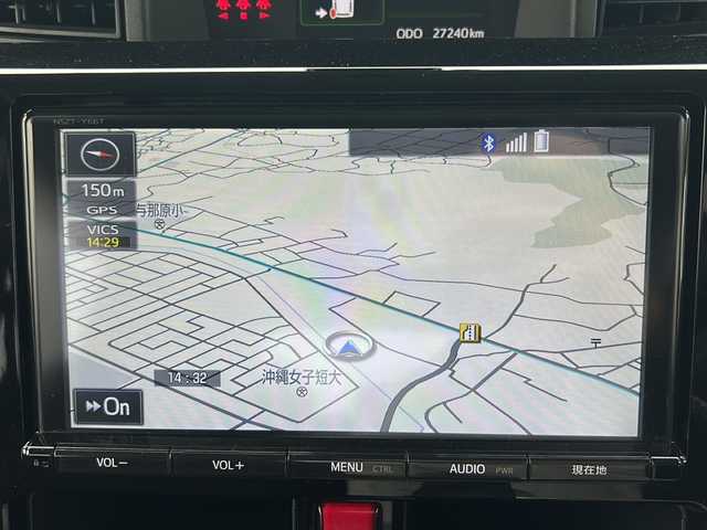 トヨタ タンク カスタムG－T 沖縄県 2017(平29)年 2.8万km プラムブラウンパールクリスタルシャイン 純正ナビ　/（ＡＭ／ＦＭ／ＣＤ／ＤＶＤ／ＢＴ）　/フルセグＴＶ　/バックモニター　/両側パワスラ　/衝突軽減　/コーナーセンサー　/クルーズコントロール　/シートヒーター　/ＬＥＤヘッドライト　/ＥＴＣ/横滑り防止/オートライト/スマートキー/純正フロアマット/純正15AW/アイドリングストップ