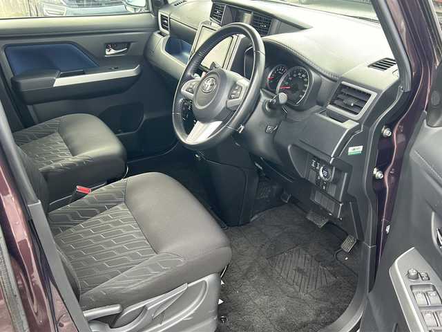 トヨタ タンク カスタムG－T 沖縄県 2017(平29)年 2.8万km プラムブラウンパールクリスタルシャイン 純正ナビ　/（ＡＭ／ＦＭ／ＣＤ／ＤＶＤ／ＢＴ）　/フルセグＴＶ　/バックモニター　/両側パワスラ　/衝突軽減　/コーナーセンサー　/クルーズコントロール　/シートヒーター　/ＬＥＤヘッドライト　/ＥＴＣ/横滑り防止/オートライト/スマートキー/純正フロアマット/純正15AW/アイドリングストップ