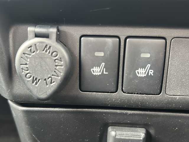 トヨタ タンク カスタムG－T 沖縄県 2017(平29)年 2.8万km プラムブラウンパールクリスタルシャイン 純正ナビ　/（ＡＭ／ＦＭ／ＣＤ／ＤＶＤ／ＢＴ）　/フルセグＴＶ　/バックモニター　/両側パワスラ　/衝突軽減　/コーナーセンサー　/クルーズコントロール　/シートヒーター　/ＬＥＤヘッドライト　/ＥＴＣ/横滑り防止/オートライト/スマートキー/純正フロアマット/純正15AW/アイドリングストップ