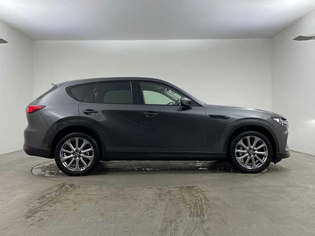 マツダ ＣＸ－６０ 25S Lパッケージ 兵庫県 2023(令5)年 1.3万km マシーングレープレミアムM ・シースルービューパッケージ/３６０°ビュー・モニター（シースルービュー）＋ワイヤレス接続機能　ＡｐｐｌｅＣａｒＰｌａｙ対応＋１２．３インチセンターディスプレイ＋ワイヤレス充電（Ｑｉ）/・マイコックピットパッケージ/電動チルト＆テレスコピックステアリング（ドライビングポジションメモリー機能連動）＋ドライバーパーソナライズ（自動設定復元）＋１２．３インチフル液晶メーター（ＴＦＴカラー）/・i-ACTIVSENSE/・車線逸脱警報システム/・AT誤発進抑制制御/・後側方車両検知/・衝突二次被害システム/・トラクションコントロールシステム/・フロントリアパーキングセンサー/・緊急時車線維持支援/・ブラインドスポットモニタリング/・前側方接近車両検知/・交通標識認識システム/・レーダークルーズコントロール/・ドライバー異常時対応システム/・ドライバーモニタリング/・ブレーキアシスト/・エマージェンシーシグナルシステム/・レーンキープアシスト/・HDMI/・革シート/・全席シートヒーター/・ヘッドアップディスプレイ/・置くだけ充電/・ステアリングヒーター/・電動リアゲート/・純正20インチアルミ/・ETC/・LED