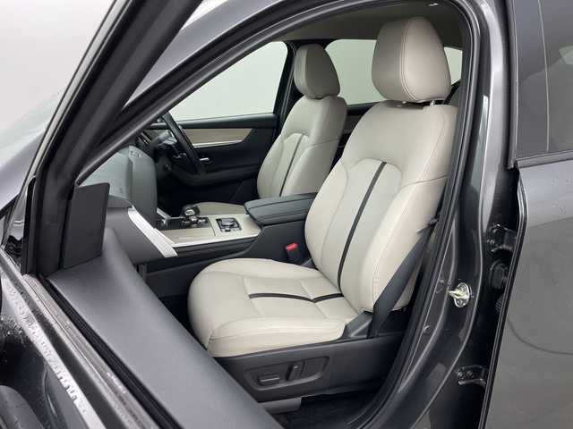 マツダ ＣＸ－６０ 25S Lパッケージ 兵庫県 2023(令5)年 1.3万km マシーングレープレミアムM ・シースルービューパッケージ/３６０°ビュー・モニター（シースルービュー）＋ワイヤレス接続機能　ＡｐｐｌｅＣａｒＰｌａｙ対応＋１２．３インチセンターディスプレイ＋ワイヤレス充電（Ｑｉ）/・マイコックピットパッケージ/電動チルト＆テレスコピックステアリング（ドライビングポジションメモリー機能連動）＋ドライバーパーソナライズ（自動設定復元）＋１２．３インチフル液晶メーター（ＴＦＴカラー）/・i-ACTIVSENSE/・車線逸脱警報システム/・AT誤発進抑制制御/・後側方車両検知/・衝突二次被害システム/・トラクションコントロールシステム/・フロントリアパーキングセンサー/・緊急時車線維持支援/・ブラインドスポットモニタリング/・前側方接近車両検知/・交通標識認識システム/・レーダークルーズコントロール/・ドライバー異常時対応システム/・ドライバーモニタリング/・ブレーキアシスト/・エマージェンシーシグナルシステム/・レーンキープアシスト/・HDMI/・革シート/・全席シートヒーター/・ヘッドアップディスプレイ/・置くだけ充電/・ステアリングヒーター/・電動リアゲート/・純正20インチアルミ/・ETC/・LED