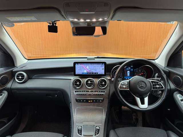 メルセデス・ベンツ ＧＬＣ２２０ d 4マチック 千葉県 2019(令1)年 5.3万km ポーラホワイト ACC　/半革　/ナビ　/TV　/360°/Bluetooth接続　/電動リアゲート/電動シート　/シートヒーター　/アダプティブLEDライト　/アンビエントライト　/アクティブパーキング　/衝突軽減B　/BSM　/LKA　/ドラレコ　/ETC