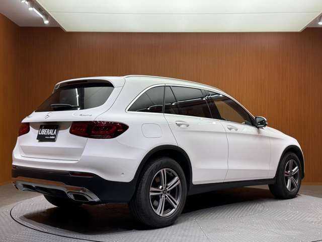 メルセデス・ベンツ ＧＬＣ２２０ d 4マチック 千葉県 2019(令1)年 5.3万km ポーラホワイト ACC　/半革　/ナビ　/TV　/360°/Bluetooth接続　/電動リアゲート/電動シート　/シートヒーター　/アダプティブLEDライト　/アンビエントライト　/アクティブパーキング　/衝突軽減B　/BSM　/LKA　/ドラレコ　/ETC