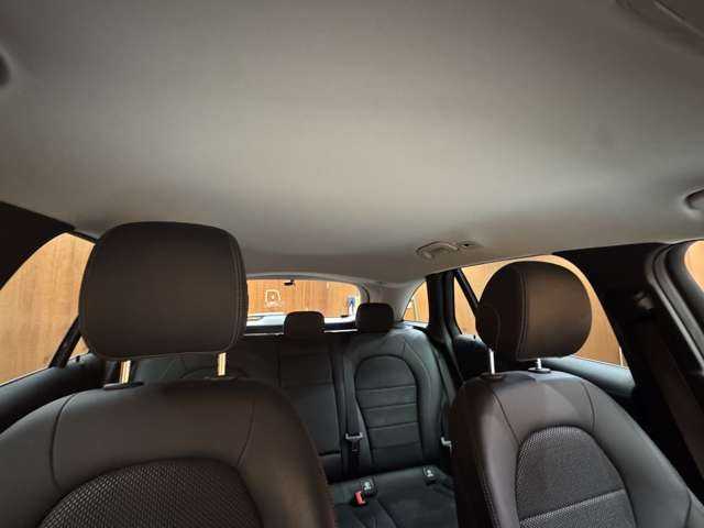 メルセデス・ベンツ ＧＬＣ２２０ d 4マチック 千葉県 2019(令1)年 5.3万km ポーラホワイト ACC　/半革　/ナビ　/TV　/360°/Bluetooth接続　/電動リアゲート/電動シート　/シートヒーター　/アダプティブLEDライト　/アンビエントライト　/アクティブパーキング　/衝突軽減B　/BSM　/LKA　/ドラレコ　/ETC