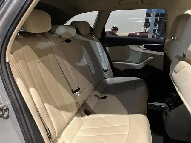 アウディ Ａ４ オールロードクワトロ 宮城県 2021(令3)年 2.6万km クワンタムグレー ラグジュアリーパッケージ/パークアシストパッケージ/バーチャルコックピット/MMIナビゲーションシステム/全方位カメラ/ベージュレザーシート/シートヒーター/メモリ機能付きパワーシート/マトリクスLEDヘッドライト/アドバンストキー/パワーバックドア/ルーフレール/純正18インチAW/ドライブレコーダー/ETC2.0車載器