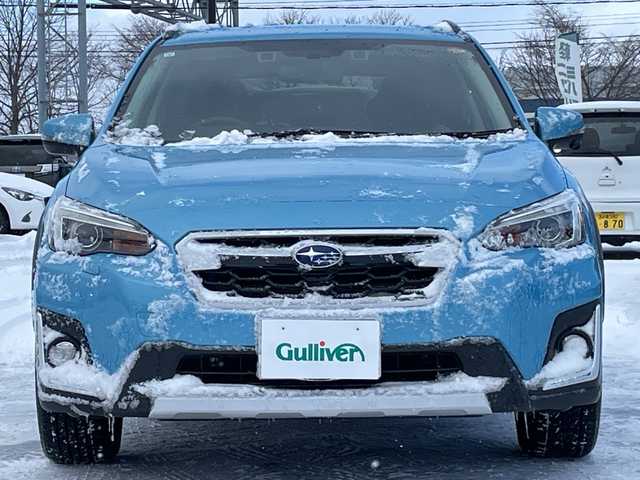 スバル ＸＶ ハイブリッド アドバンス 道央・札幌 2019(平31)年 5.8万km ラグーンブルーP ４WD/ワンオーナー/純正ディーラーOPナビ/CD/DVD/BT/USB/SD/フルセグTV/アイサイト/衝突被害軽減ブレーキ/横滑り防止装置/レーダークルーズコントロール/レーンキープアシスト/リアパーキングセンサー/ブラインドスポットモニター/サイドカメラ/ETC/X-MODE/SI-DRIVE/ECO-C/前席パワーシート/ハーフレザーシート/革巻きステアリング/ステアリングリモコン/パドルシフト/SRH/電動パーキング/オートブレーキホールド/プッシュスタート/スマートキー/LEDヘッドライト/オートライト/フォグランプ/電動格納ミラー/ヒーテッドドアミラー/ウィンカーミラー/純正フロアマット/ドアバイザー