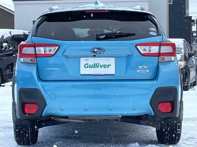 スバル ＸＶ ハイブリッド アドバンス 道央・札幌 2019(平31)年 5.8万km ラグーンブルーP ４WD/ワンオーナー/純正ディーラーOPナビ/CD/DVD/BT/USB/SD/フルセグTV/アイサイト/衝突被害軽減ブレーキ/横滑り防止装置/レーダークルーズコントロール/レーンキープアシスト/リアパーキングセンサー/ブラインドスポットモニター/サイドカメラ/ETC/X-MODE/SI-DRIVE/ECO-C/前席パワーシート/ハーフレザーシート/革巻きステアリング/ステアリングリモコン/パドルシフト/SRH/電動パーキング/オートブレーキホールド/プッシュスタート/スマートキー/LEDヘッドライト/オートライト/フォグランプ/電動格納ミラー/ヒーテッドドアミラー/ウィンカーミラー/純正フロアマット/ドアバイザー