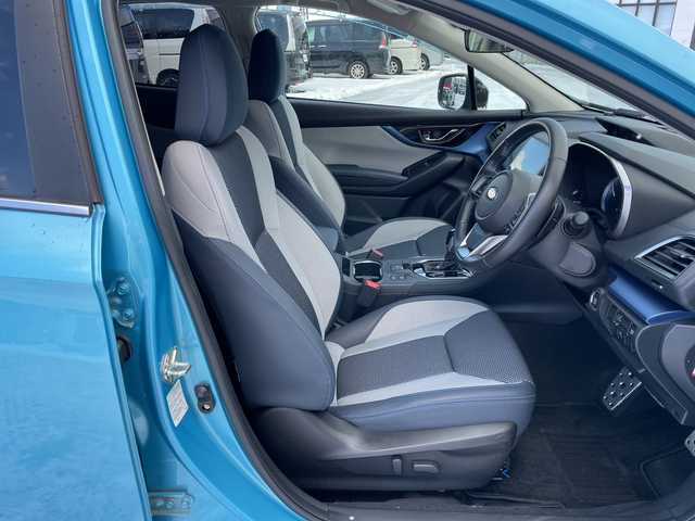 スバル ＸＶ ハイブリッド アドバンス 道央・札幌 2019(平31)年 5.8万km ラグーンブルーP ４WD/ワンオーナー/純正ディーラーOPナビ/CD/DVD/BT/USB/SD/フルセグTV/アイサイト/衝突被害軽減ブレーキ/横滑り防止装置/レーダークルーズコントロール/レーンキープアシスト/リアパーキングセンサー/ブラインドスポットモニター/サイドカメラ/ETC/X-MODE/SI-DRIVE/ECO-C/前席パワーシート/ハーフレザーシート/革巻きステアリング/ステアリングリモコン/パドルシフト/SRH/電動パーキング/オートブレーキホールド/プッシュスタート/スマートキー/LEDヘッドライト/オートライト/フォグランプ/電動格納ミラー/ヒーテッドドアミラー/ウィンカーミラー/純正フロアマット/ドアバイザー