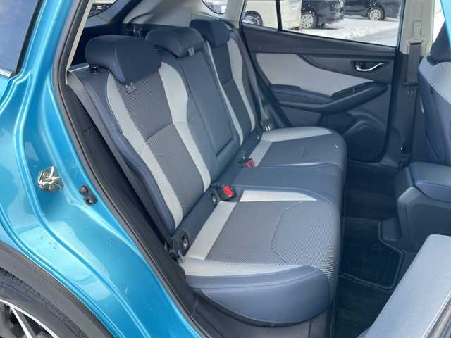 スバル ＸＶ ハイブリッド アドバンス 道央・札幌 2019(平31)年 5.8万km ラグーンブルーP ４WD/ワンオーナー/純正ディーラーOPナビ/CD/DVD/BT/USB/SD/フルセグTV/アイサイト/衝突被害軽減ブレーキ/横滑り防止装置/レーダークルーズコントロール/レーンキープアシスト/リアパーキングセンサー/ブラインドスポットモニター/サイドカメラ/ETC/X-MODE/SI-DRIVE/ECO-C/前席パワーシート/ハーフレザーシート/革巻きステアリング/ステアリングリモコン/パドルシフト/SRH/電動パーキング/オートブレーキホールド/プッシュスタート/スマートキー/LEDヘッドライト/オートライト/フォグランプ/電動格納ミラー/ヒーテッドドアミラー/ウィンカーミラー/純正フロアマット/ドアバイザー