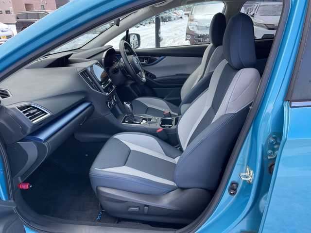 スバル ＸＶ ハイブリッド アドバンス 道央・札幌 2019(平31)年 5.8万km ラグーンブルーP ４WD/ワンオーナー/純正ディーラーOPナビ/CD/DVD/BT/USB/SD/フルセグTV/アイサイト/衝突被害軽減ブレーキ/横滑り防止装置/レーダークルーズコントロール/レーンキープアシスト/リアパーキングセンサー/ブラインドスポットモニター/サイドカメラ/ETC/X-MODE/SI-DRIVE/ECO-C/前席パワーシート/ハーフレザーシート/革巻きステアリング/ステアリングリモコン/パドルシフト/SRH/電動パーキング/オートブレーキホールド/プッシュスタート/スマートキー/LEDヘッドライト/オートライト/フォグランプ/電動格納ミラー/ヒーテッドドアミラー/ウィンカーミラー/純正フロアマット/ドアバイザー
