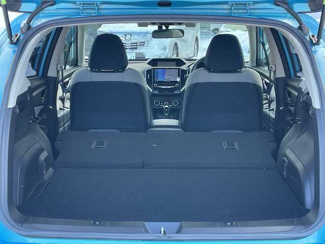 スバル ＸＶ ハイブリッド アドバンス 道央・札幌 2019(平31)年 5.8万km ラグーンブルーP ４WD/ワンオーナー/純正ディーラーOPナビ/CD/DVD/BT/USB/SD/フルセグTV/アイサイト/衝突被害軽減ブレーキ/横滑り防止装置/レーダークルーズコントロール/レーンキープアシスト/リアパーキングセンサー/ブラインドスポットモニター/サイドカメラ/ETC/X-MODE/SI-DRIVE/ECO-C/前席パワーシート/ハーフレザーシート/革巻きステアリング/ステアリングリモコン/パドルシフト/SRH/電動パーキング/オートブレーキホールド/プッシュスタート/スマートキー/LEDヘッドライト/オートライト/フォグランプ/電動格納ミラー/ヒーテッドドアミラー/ウィンカーミラー/純正フロアマット/ドアバイザー