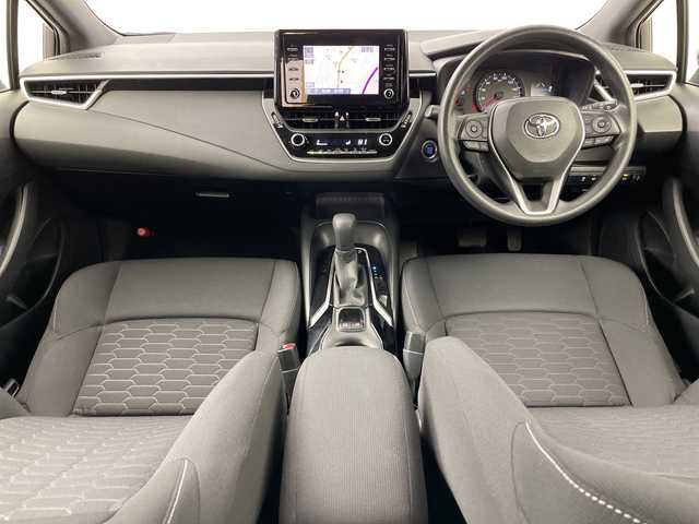 トヨタ カローラ スポーツ G X 道央・札幌 2020(令2)年 5.1万km スーパーホワイトⅡ ・4WD/・寒冷地仕様/・純正ディスプレイオーディオ/・ナビ&BT&USB&Miracast&スマホ連携/・バックカメラ/・トヨタセーフティセンス/・レーダークルーズコントロール/・ステアリングスイッチ/・ビルトインETC/・ドアミラーヒーター/・オートライト/・LEDヘッドライト/・プッシュスタート/・スマートキー