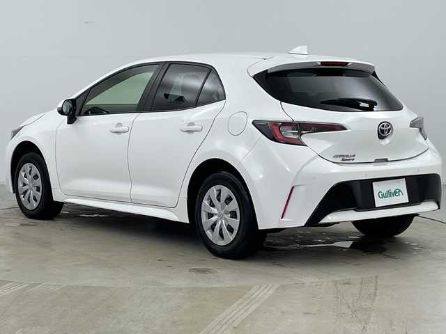 トヨタ カローラ スポーツ G X 道央・札幌 2020(令2)年 5.1万km スーパーホワイトⅡ ・4WD/・寒冷地仕様/・純正ディスプレイオーディオ/・ナビ&BT&USB&Miracast&スマホ連携/・バックカメラ/・トヨタセーフティセンス/・レーダークルーズコントロール/・ステアリングスイッチ/・ビルトインETC/・ドアミラーヒーター/・オートライト/・LEDヘッドライト/・プッシュスタート/・スマートキー