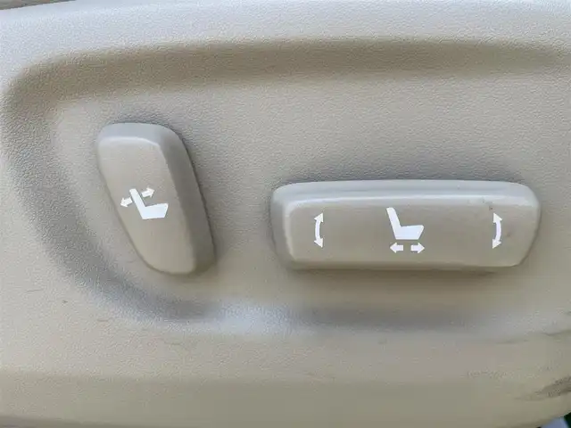 トヨタ ランドクルーザー プラド TX Lパッケージ 茨城県 2021(令3)年 5.3万km ブラック 純正ナビ/【AM・FM・DISC・TV・SD・BT】/サンルーフ/ルーフレール/モデリスタエアロ/モデリスタマフラー/パワーシート/シートヒーター/エアシート/デジタルインナーミラー/レーダークルコン/ETC/Bカメラ/センターデフロック/ダウンヒルアシストコントロール/４WD/ディーゼル車