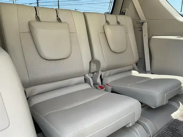トヨタ ランドクルーザー プラド TX Lパッケージ 茨城県 2021(令3)年 5.3万km ブラック 純正ナビ/【AM・FM・DISC・TV・SD・BT】/サンルーフ/ルーフレール/モデリスタエアロ/モデリスタマフラー/パワーシート/シートヒーター/エアシート/デジタルインナーミラー/レーダークルコン/ETC/Bカメラ/センターデフロック/ダウンヒルアシストコントロール/４WD/ディーゼル車
