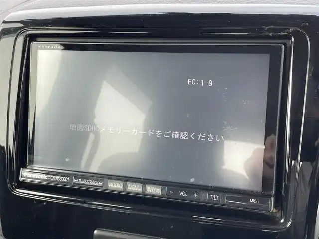 スズキ スペーシア カスタム GS 滋賀県 2016(平28)年 8.8万km クリスタルホワイトP デュアルカメラブレーキサポート/車線逸脱警報・誤発進抑制サポート/社外SDナビ（CN-AS300D）/フルセグTV/バックカメラ/パワースライドドア/キセノンライト/オプションハーフレザーシートカバー/オートリトラミラー/ウィンカーミラー/スマートキー/プッシュスタート/ETC