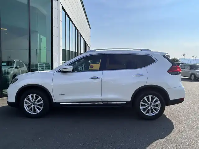 日産 エクストレイル ハイブリッド 20Xi 東京都 2018(平30)年 2.9万km 白 プロパイロット/メモリナビ/フルセグテレビ/バックカメラ/ウィンカーミラー/ETC