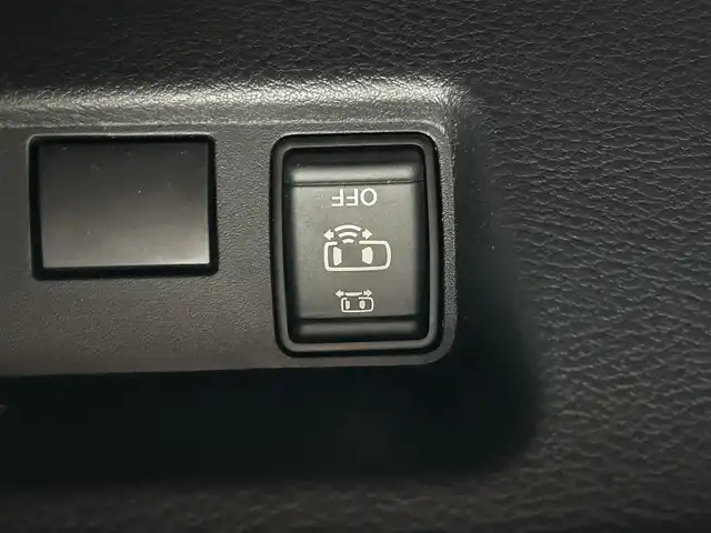 日産 ルークス ハイウェイスター X 佐賀県 2020(令2)年 1.7万km アッシュブラウンM エマージェンシーブレーキ/コーナーセンサー/純正9インチSDナビ/・アラウンドビューモニター/・フルセグTV/BT/CD/DVD/両側パワースライドドア/純正14インチアルミホイール/純正前方ドラレコ(DH5-D)/オートライト/LEDヘッドライト/フォグランプ/リアサーキュレーター/リアサンシェード/プッシュスタート/電動格納ミラー/ETC/ISOFIX/スペアキー×１