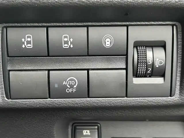 日産 ルークス ハイウェイスター X 佐賀県 2020(令2)年 1.7万km アッシュブラウンM エマージェンシーブレーキ/コーナーセンサー/純正9インチSDナビ/・アラウンドビューモニター/・フルセグTV/BT/CD/DVD/両側パワースライドドア/純正14インチアルミホイール/純正前方ドラレコ(DH5-D)/オートライト/LEDヘッドライト/フォグランプ/リアサーキュレーター/リアサンシェード/プッシュスタート/電動格納ミラー/ETC/ISOFIX/スペアキー×１