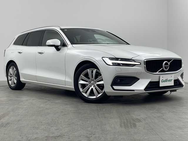 ボルボ Ｖ６０ B4 モメンタム 福島県 2021(令3)年 2万km クリスタルホワイトP 禁煙車/純正ナビ/・フルセグ・Bluetooth・USB・AppleCarPlay/アラウンドビューモニター/ハンドルヒーター/置くだけ充電/全席シートヒーター/前席パワーシート/ACC/ETC/ルーフレール