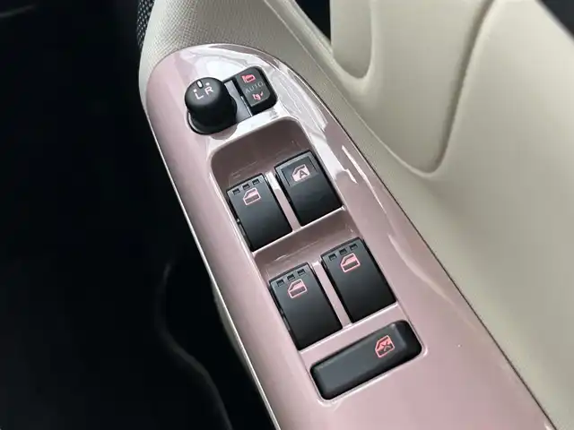 ダイハツ ムーヴ キャンバス G メイクアップ リミテッド　SAⅢ 静岡県 2018(平30)年 2.1万km パールホワイトⅢ/ライトローズマイカメタリックⅡ 2トーン 純正SDナビ/・フルセグ/CD/DVD/Bluetooth/全周囲カメラ/前方ドライブレコーダー/両側パワースライドドア/ステアリングスイッチ/オートライト/スマートキー/・プッシュスタート/LEDヘッドライト/・フォグランプ/電動格納ミラー/純正フロアマット/ドアバイザー