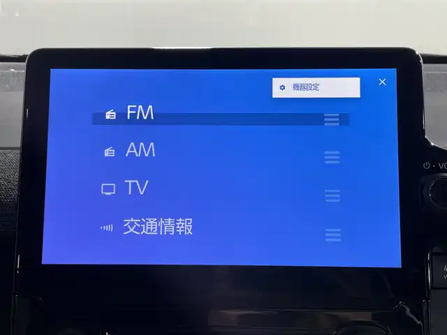 トヨタ シエンタ ハイブリッド Z 神奈川県 2025(令7)年 0.1千km プラチナホワイトパールマイカ 登録済未使用車/純正ディスプレイオーディオ/フルセグ再生可/パノラミックビューモニター/両側電動スライドドア/Toyota Safety Sense/・プリクラッシュセーフティ/・レーンディパーチャーアラート/・レーントレーシングアシスト/・レーダークルーズコントロール/・アダプティブハイビームシステム/・ロードサインアシスト/・発進遅れ告知機能/シートヒーター/ビルトインETC/ステアリングヒーター/前席シートヒーター/ハーフレザー /BSM
