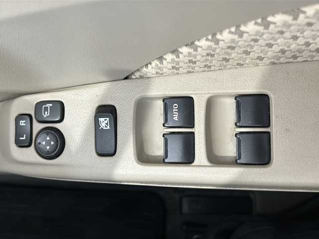 マツダ キャロル GS 富山県 2012(平24)年 9.4万km シルキーシルバーメタリック 禁煙車/電動格納ミラー/盗難防止装置/リモコンキー/CDプレイヤー/AM/FMラジオ/社外フロアマット