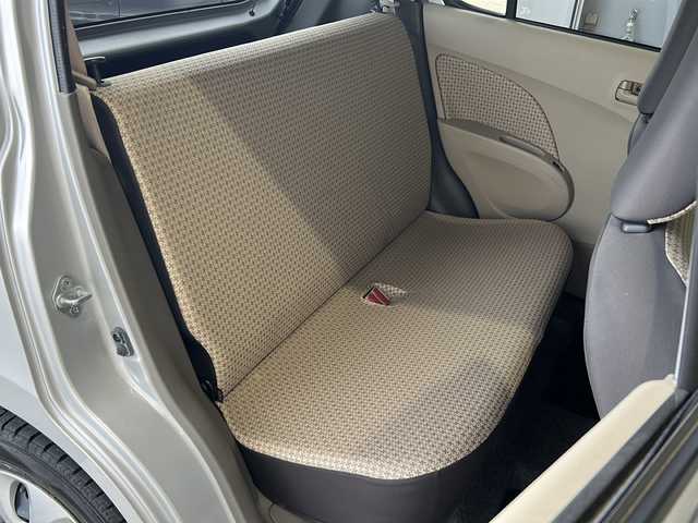 マツダ キャロル GS 富山県 2012(平24)年 9.4万km シルキーシルバーメタリック 禁煙車/電動格納ミラー/盗難防止装置/リモコンキー/CDプレイヤー/AM/FMラジオ/社外フロアマット