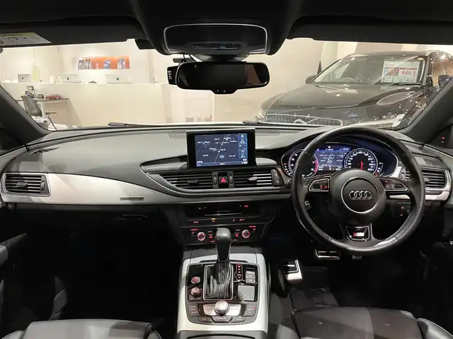 アウディ Ａ７ SB 2．0 TFSI クワトロ 道央・札幌 2017(平29)年 3.6万km グレイシアホワイトメタリック Sラインパッケージ/アシスタンスパッケージ/　・ACC/　・アウディサイドアシスト/　・アウディアクティブレーンアシスト/マトリクスLEDヘッドライト/BOSEサラウンド/純正HDDナビ/フルセグTV/CD/DVD/SD/USB/Bluetooth/バックカメラ/パーキングエイド/本革シート/シートヒーター/パワーテールゲート
