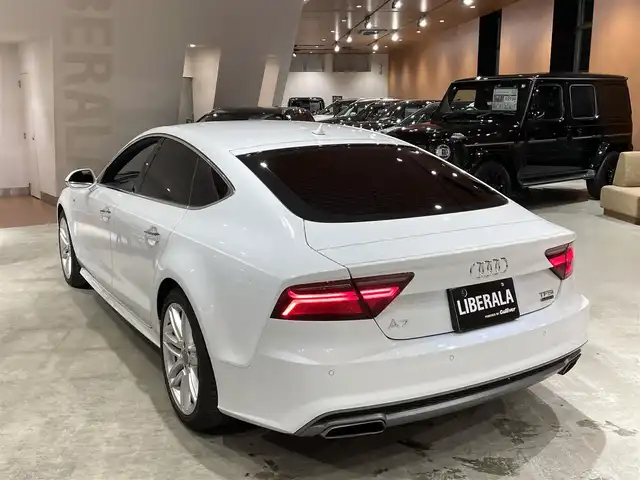アウディ Ａ７ SB 2．0 TFSI クワトロ 道央・札幌 2017(平29)年 3.6万km グレイシアホワイトメタリック Sラインパッケージ/アシスタンスパッケージ/　・ACC/　・アウディサイドアシスト/　・アウディアクティブレーンアシスト/マトリクスLEDヘッドライト/BOSEサラウンド/純正HDDナビ/フルセグTV/CD/DVD/SD/USB/Bluetooth/バックカメラ/パーキングエイド/本革シート/シートヒーター/パワーテールゲート