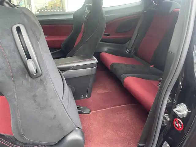 ホンダ シビック タイプR ユーロ 群馬県 2010(平22)年 9.2万km クリスタルブラックパール Gathersナビ、ワンセグ、Bluetooth、CD、DVD/　（VXS-102VSi）/前席純正タイプR専用シート/純正１８インチアルミ/純正フロアマット/ウインカーミラー/革巻きステア/HIDヘッドライト/ETC/キーレス×２/コーナーセンサー（リア）/整備手帳、取説
