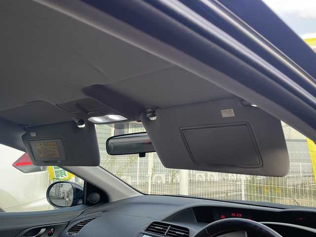 ホンダ シビック タイプR ユーロ 神奈川県 2010(平22)年 9.2万km クリスタルブラックパール Gathersナビ、ワンセグ、Bluetooth、CD、DVD/　（VXS-102VSi）/前席純正タイプR専用シート/純正１８インチアルミ/純正フロアマット/ウインカーミラー/革巻きステア/HIDヘッドライト/ETC/キーレス×２/コーナーセンサー（リア）/整備手帳、取説