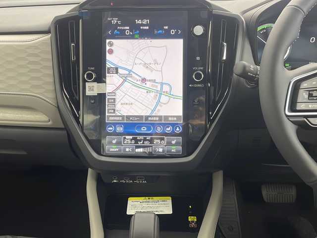 スバル フォレスター プレミアムS:HEV EX 秋田県 2025(令7)年 0.1千km クリスタルホワイトP 4WD/純正ナビ（BT/ACP/AA/AUX/フルセグTV）/全方位カメラ/オートクルーズコントロール/前席パワーシート/前後席シートヒーター/ステアリングヒーター/デジタルインナールームミラー/置くだけ充電/電動リアゲート/オートビークルホールド/LEDヘッドライト/ルーフレール/コーナーセンサー/レーンキープアシスト/スペアキー/取説・保証書