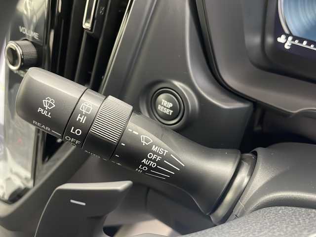 スバル フォレスター プレミアムS:HEV EX 秋田県 2025(令7)年 0.1千km クリスタルホワイトP 4WD/純正ナビ（BT/ACP/AA/AUX/フルセグTV）/全方位カメラ/オートクルーズコントロール/前席パワーシート/前後席シートヒーター/ステアリングヒーター/デジタルインナールームミラー/置くだけ充電/電動リアゲート/オートビークルホールド/LEDヘッドライト/ルーフレール/コーナーセンサー/レーンキープアシスト/スペアキー/取説・保証書